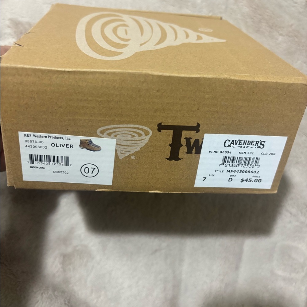 Cavender's Brown Boot Box